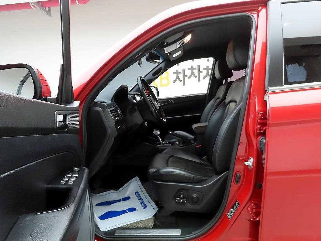Ssangyong Rexton - Vista 12