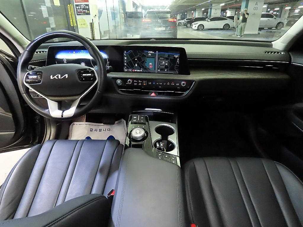 KIA K8 - Vista 10