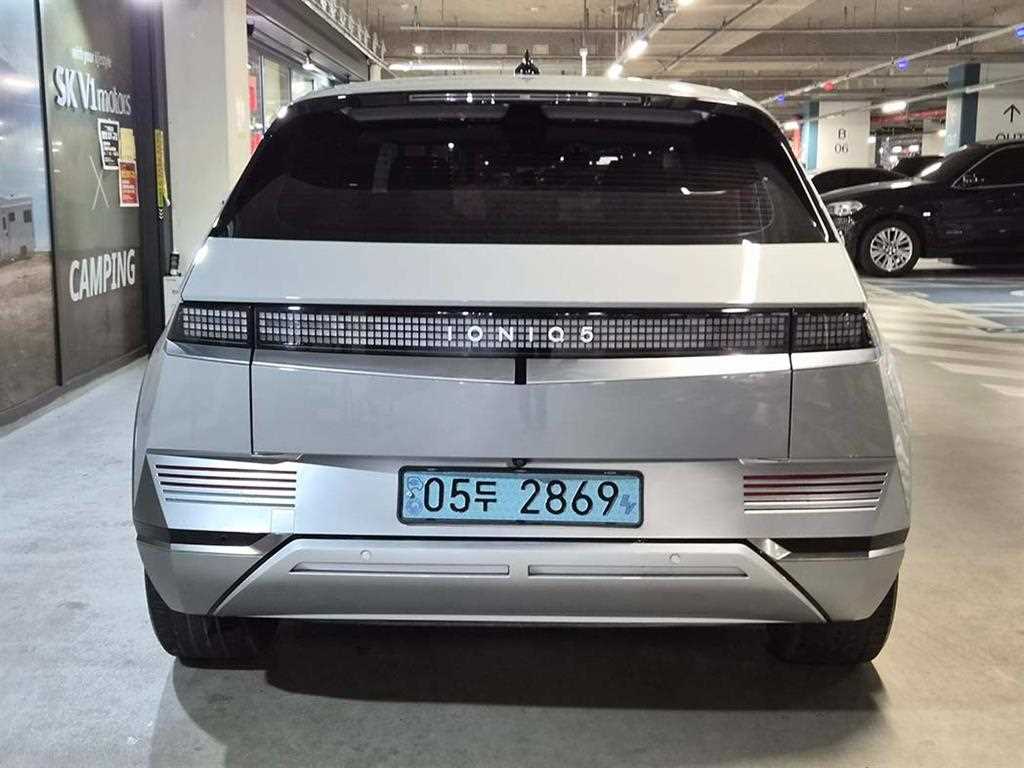 HYUNDAI Ioniq 5 - Vista 5