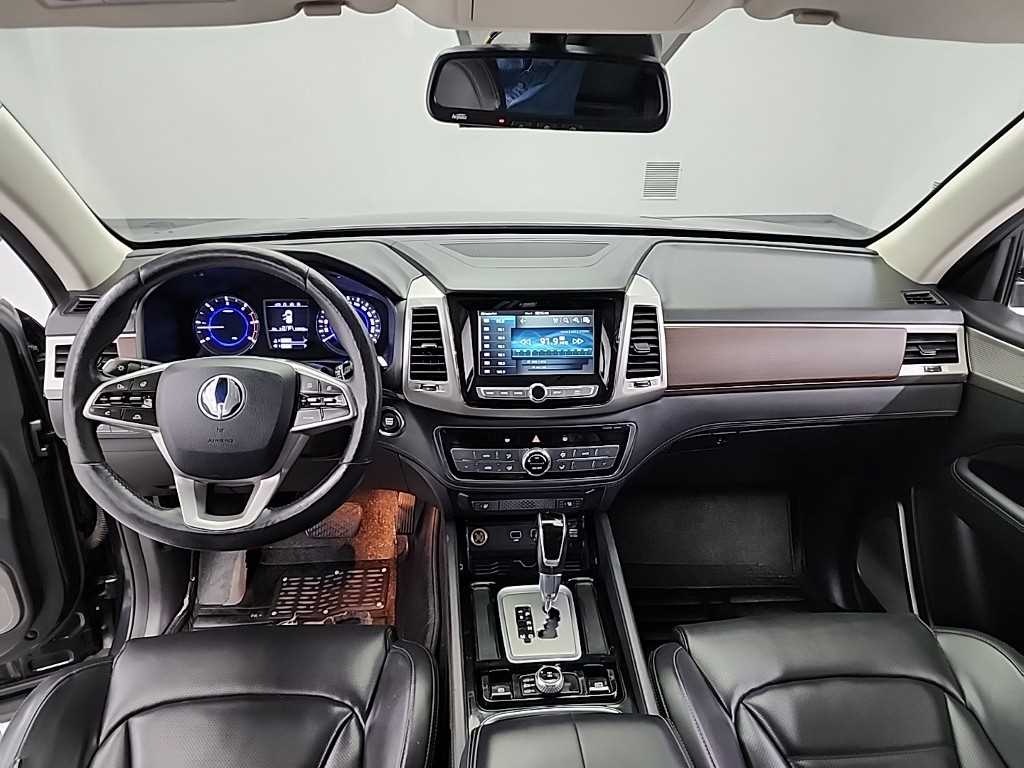 Ssangyong Rexton - Vista 7