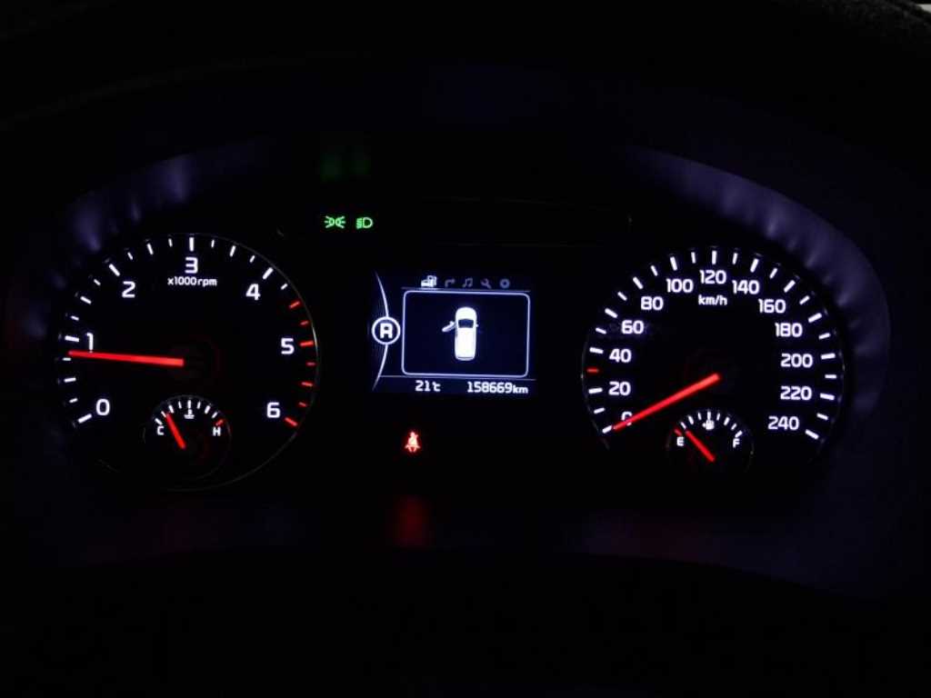 KIA Sorento - Vista 6