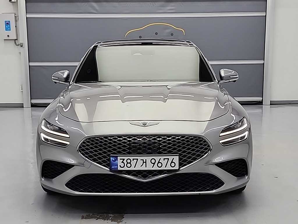 Genesis G70 - Vista 2