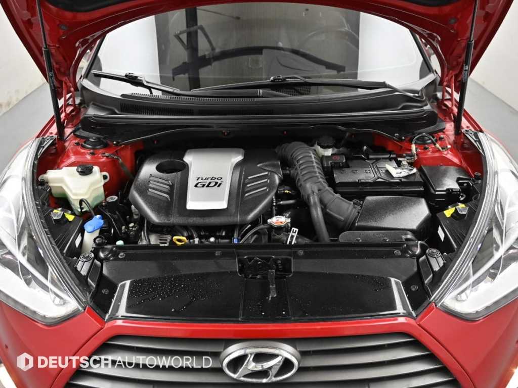 HYUNDAI Veloster - Vista 6