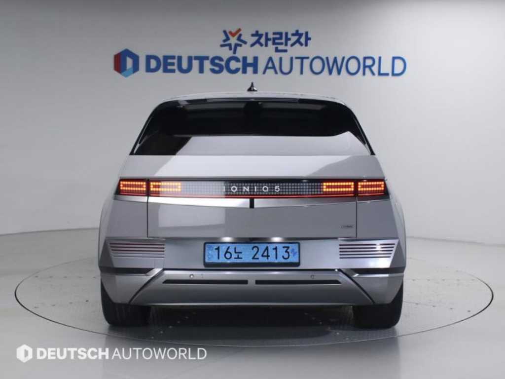 HYUNDAI Ioniq 5 - Vista 4