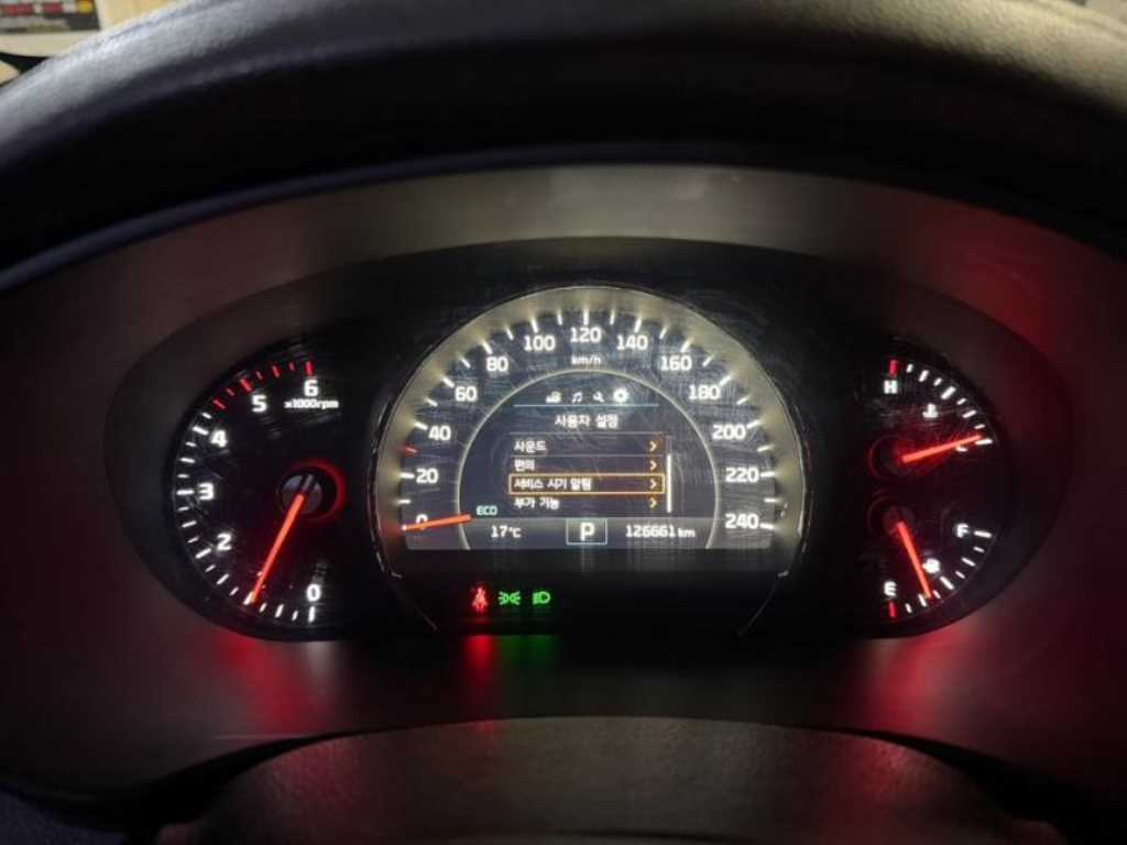 KIA Sorento - Vista 9