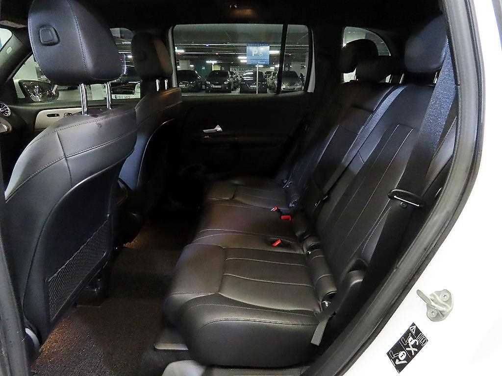 Mercedes Benz GLB Class - Vista 7