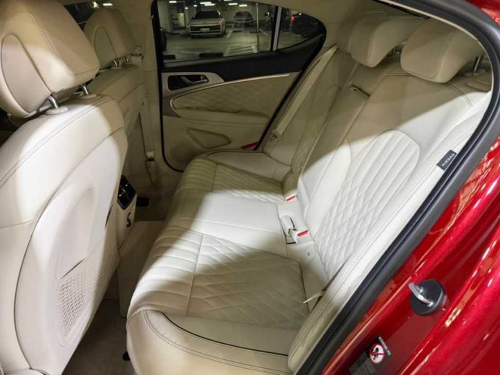 Genesis G70 2020 Rojo - Importación desde Corea - HF Imports Iquique - Foto 1