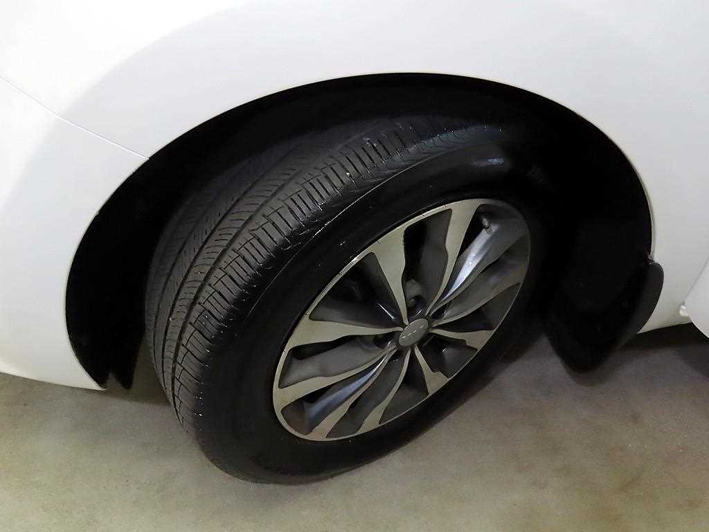 KIA Carnival 2016 Blanco - Importación desde Corea - HF Imports Iquique - Foto 20