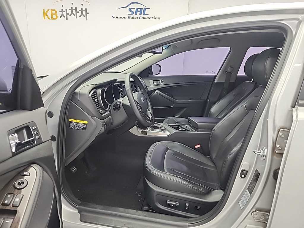KIA K5 - Vista 11
