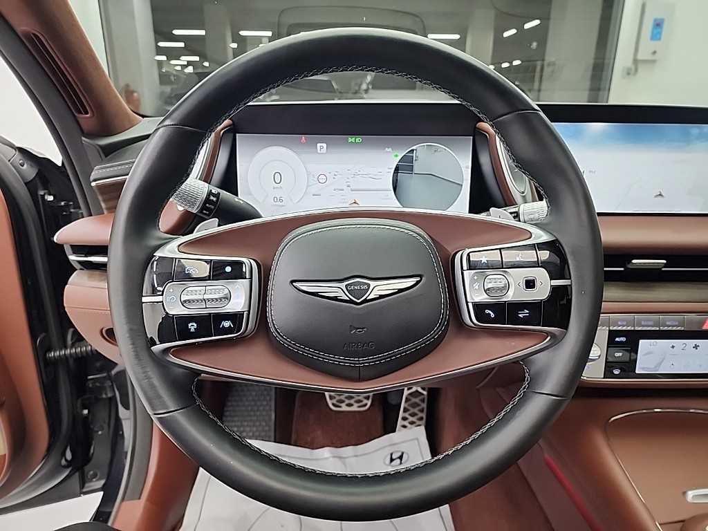 Genesis G90 - Vista 9