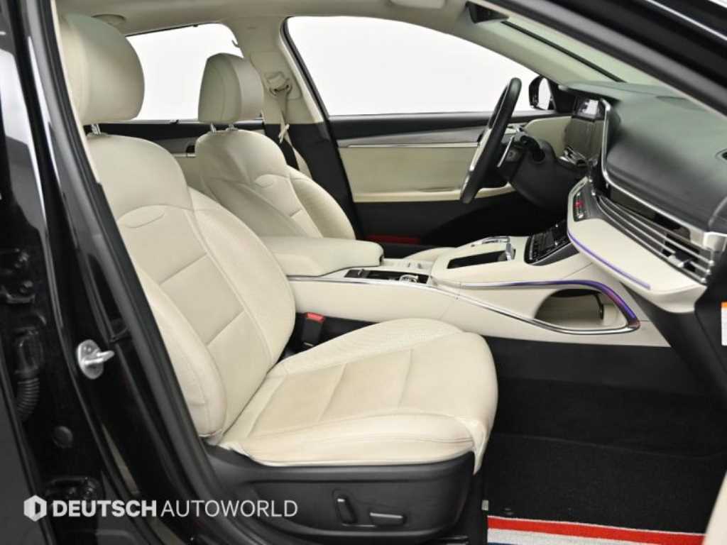 HYUNDAI Grandeur - Vista 10