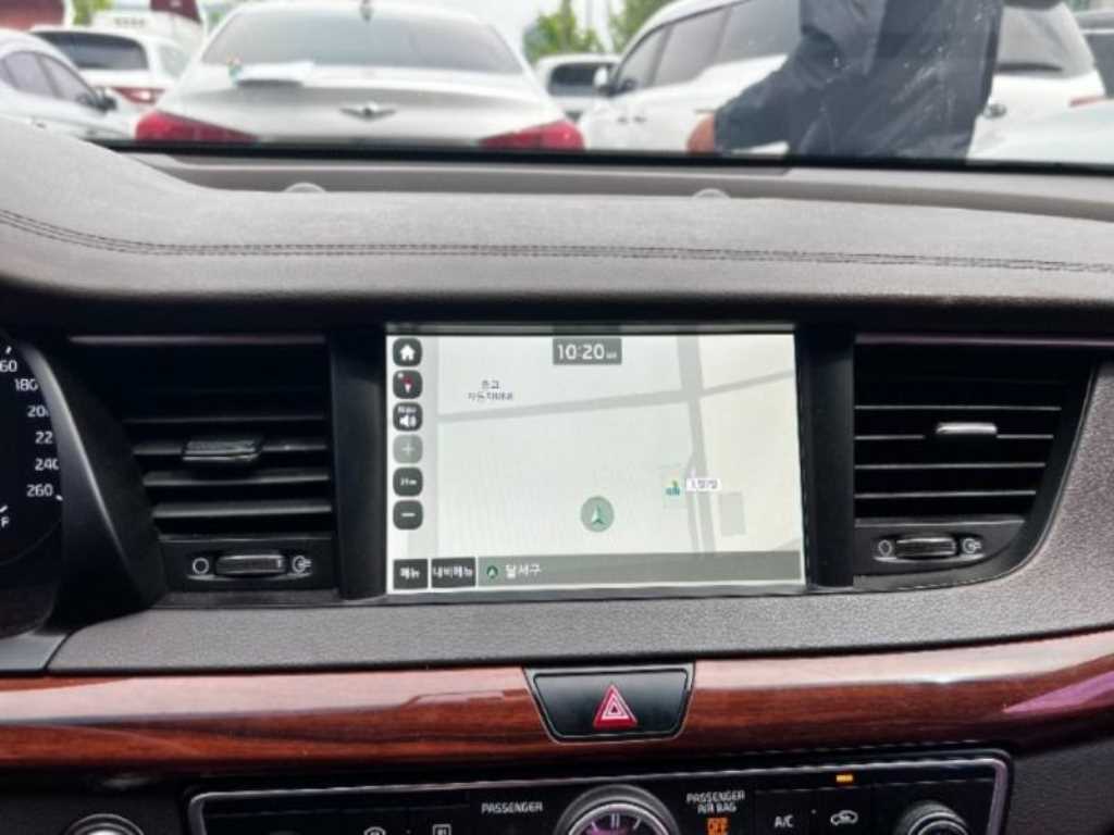 KIA K7 - Vista 8