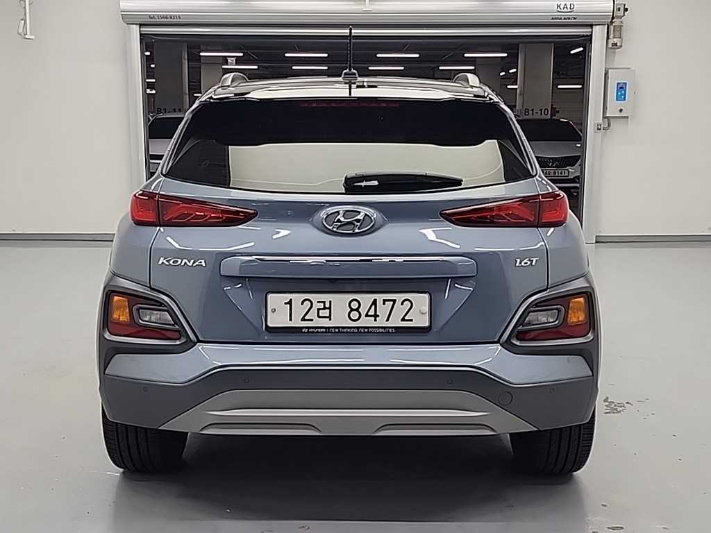 HYUNDAI Kona - Vista 3