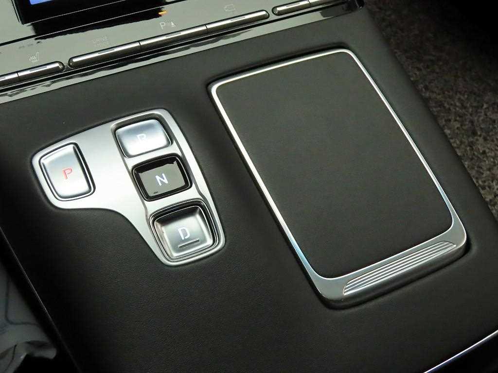 HYUNDAI Grandeur - Vista 10