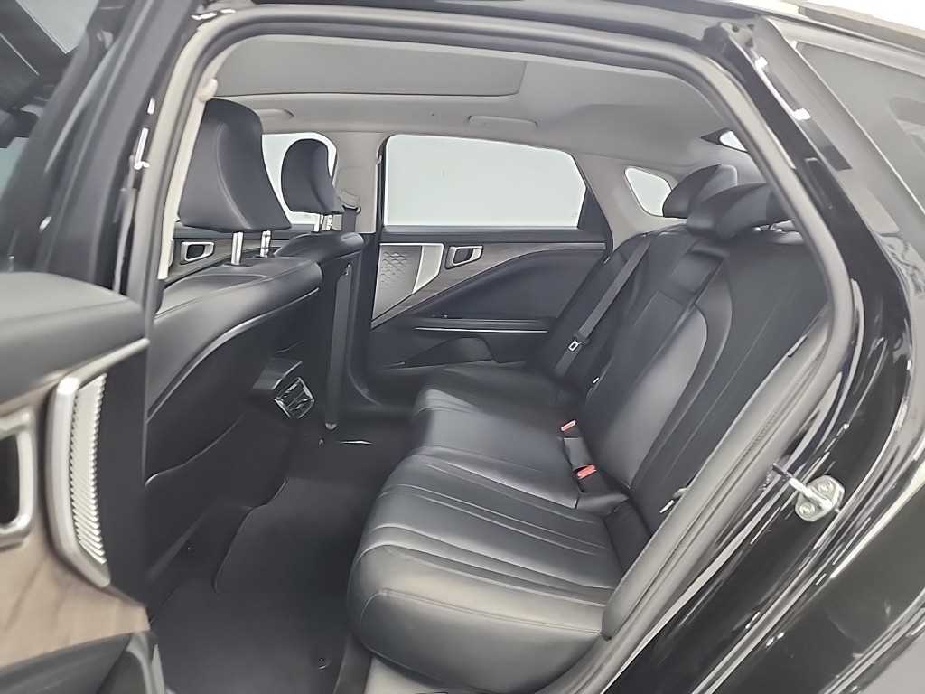 KIA K8 - Vista 12
