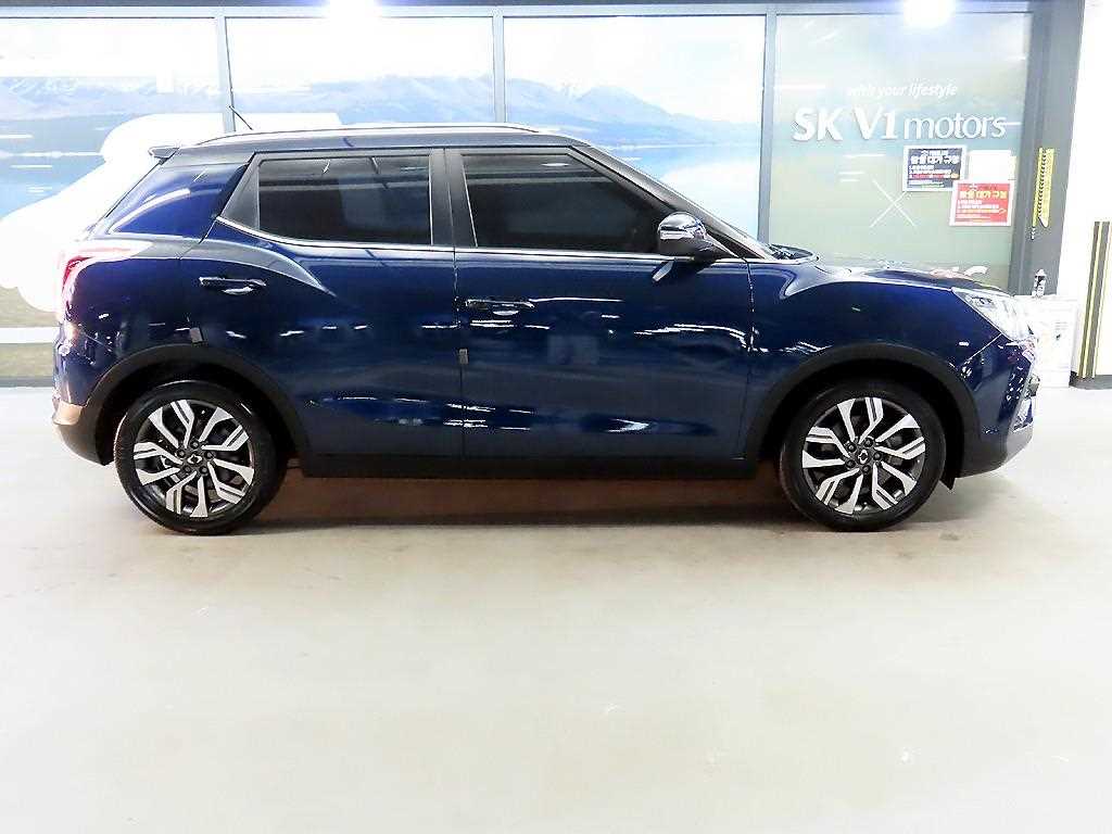 Ssangyong Tivoli - Vista 3