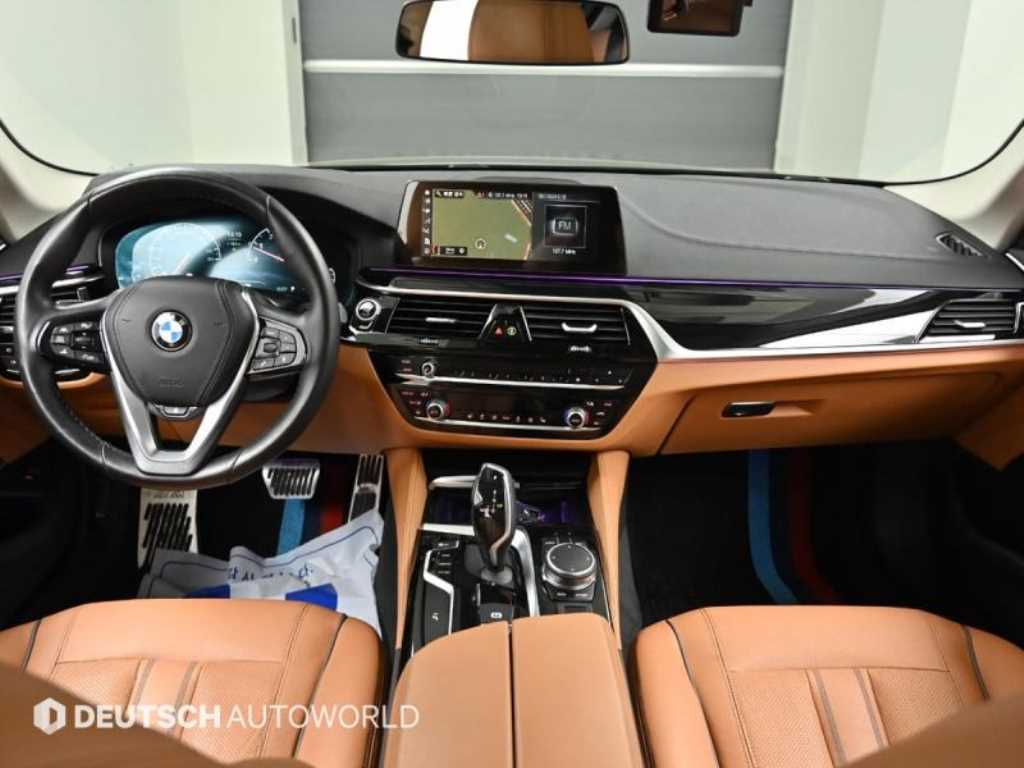 BMW 5 Series - Vista 7
