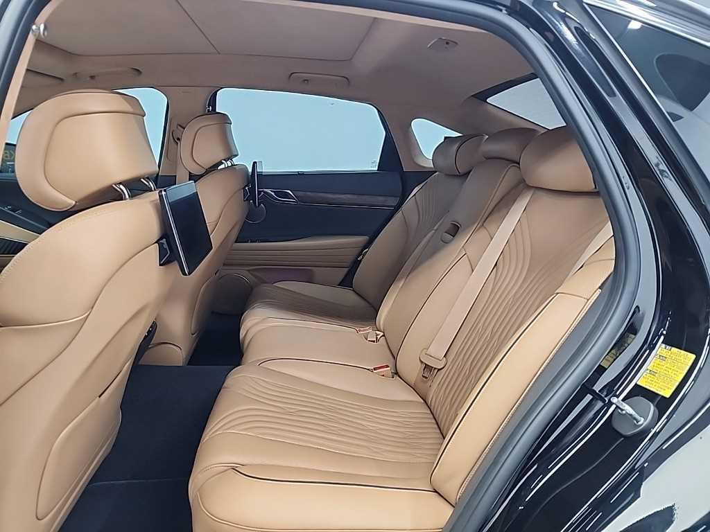Genesis G80 - Vista 12
