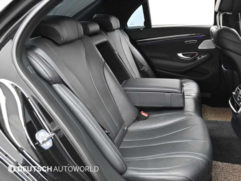 Mercedes Benz S Class - Vista 12