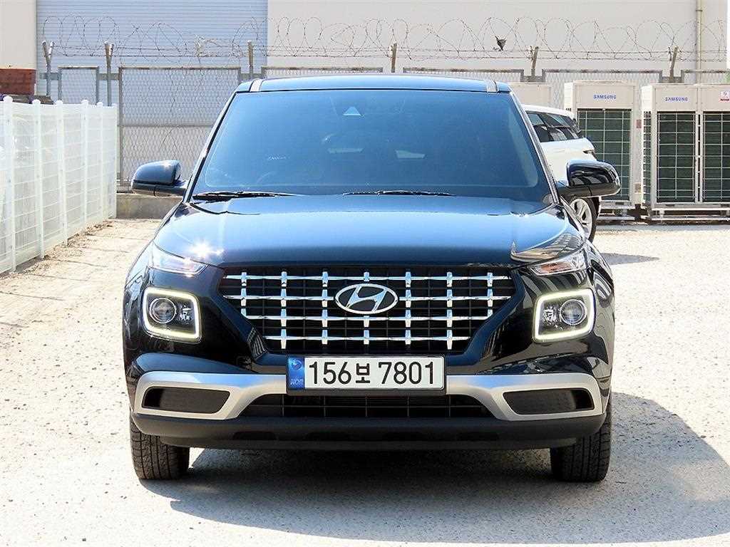 HYUNDAI Venue 2021 Negro - Importación desde Corea - HF Imports Iquique - Foto 1