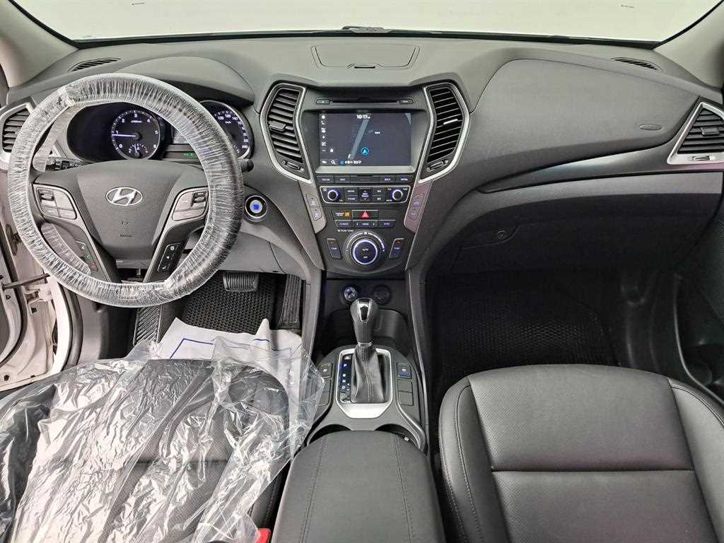 HYUNDAI Santa Fe - Vista 6