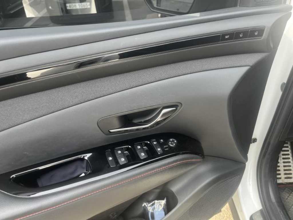 HYUNDAI Tucson - Vista 10