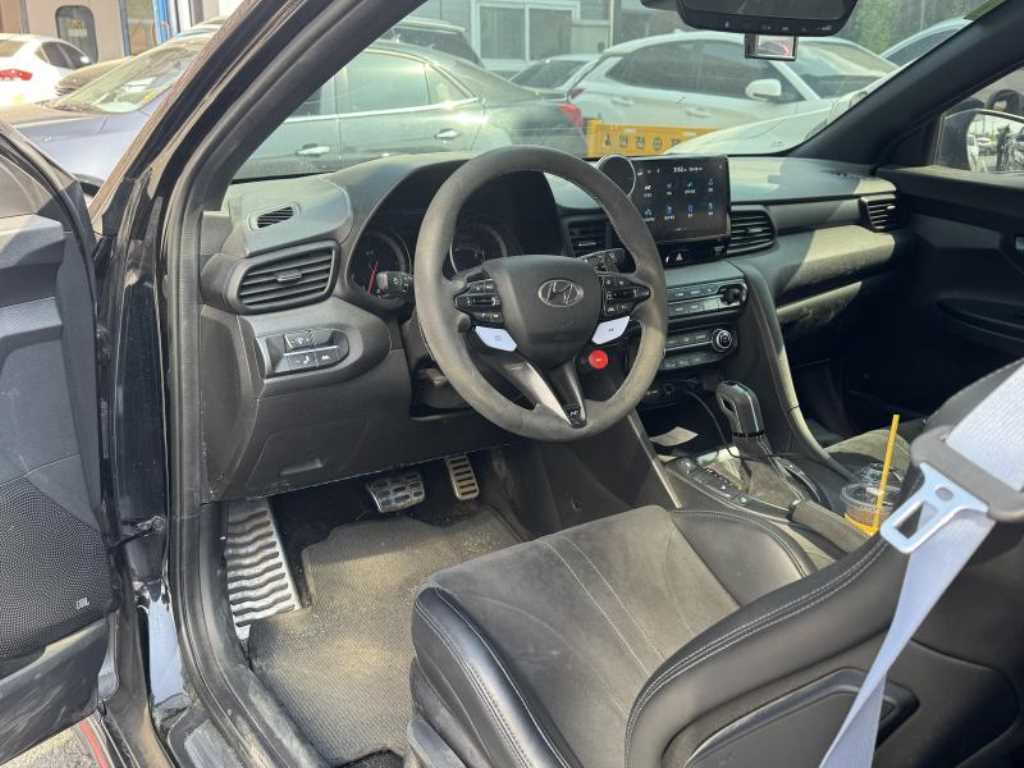 HYUNDAI Veloster - Vista 2