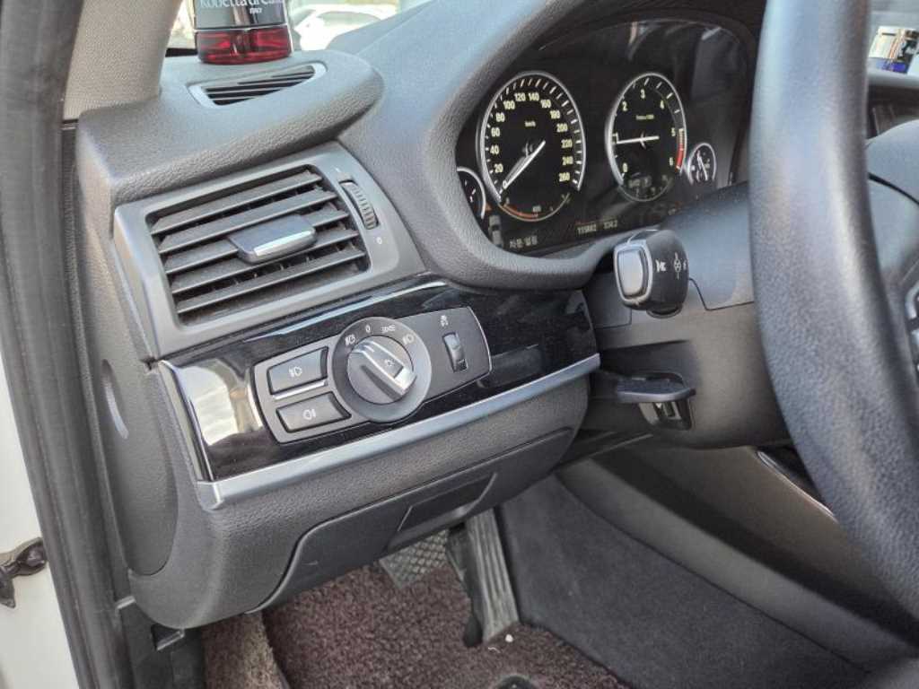 BMW X4 - Vista 5