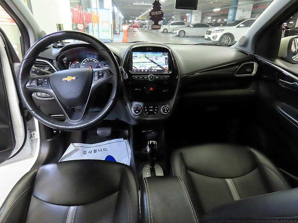 Chevrolet Spark - Vista 11