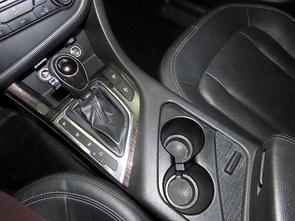 KIA K5 - Vista 12