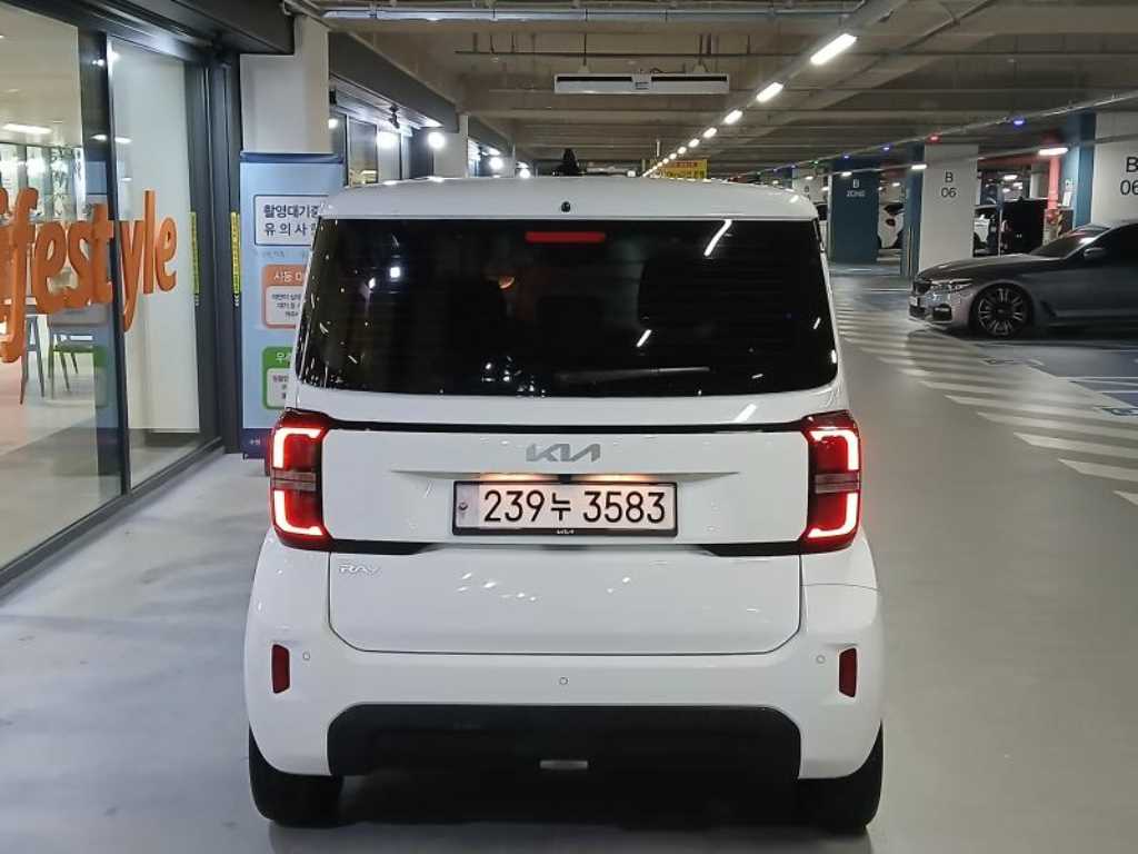 KIA Ray - Vista 5