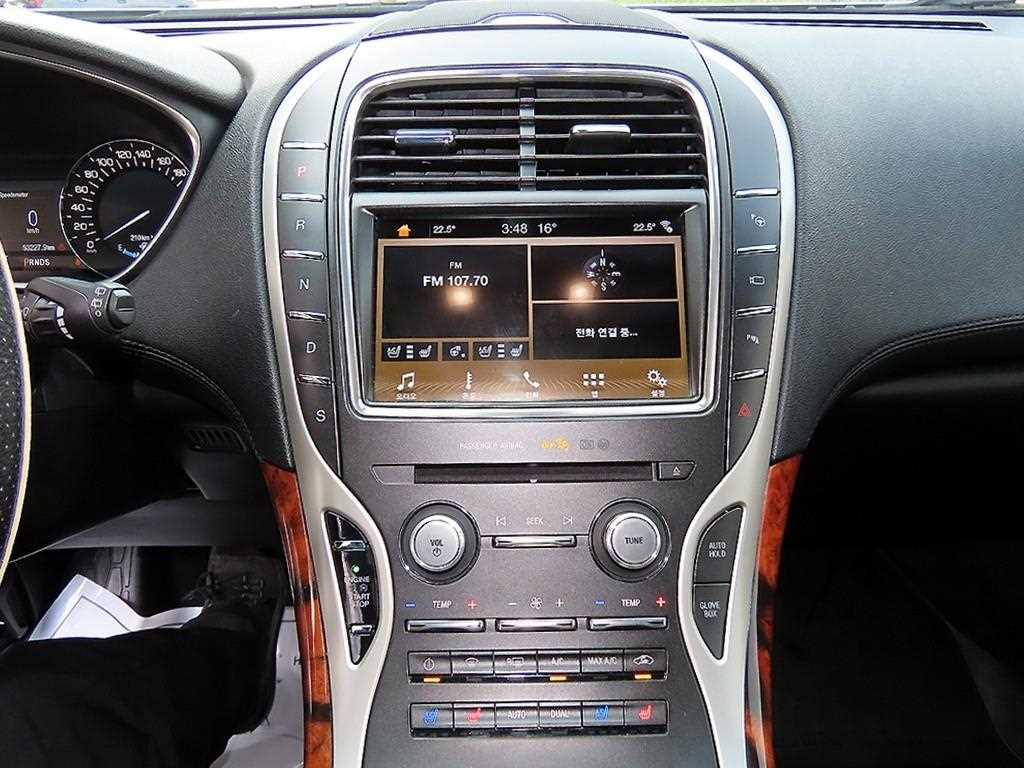 Lincoln MKX - Vista 12
