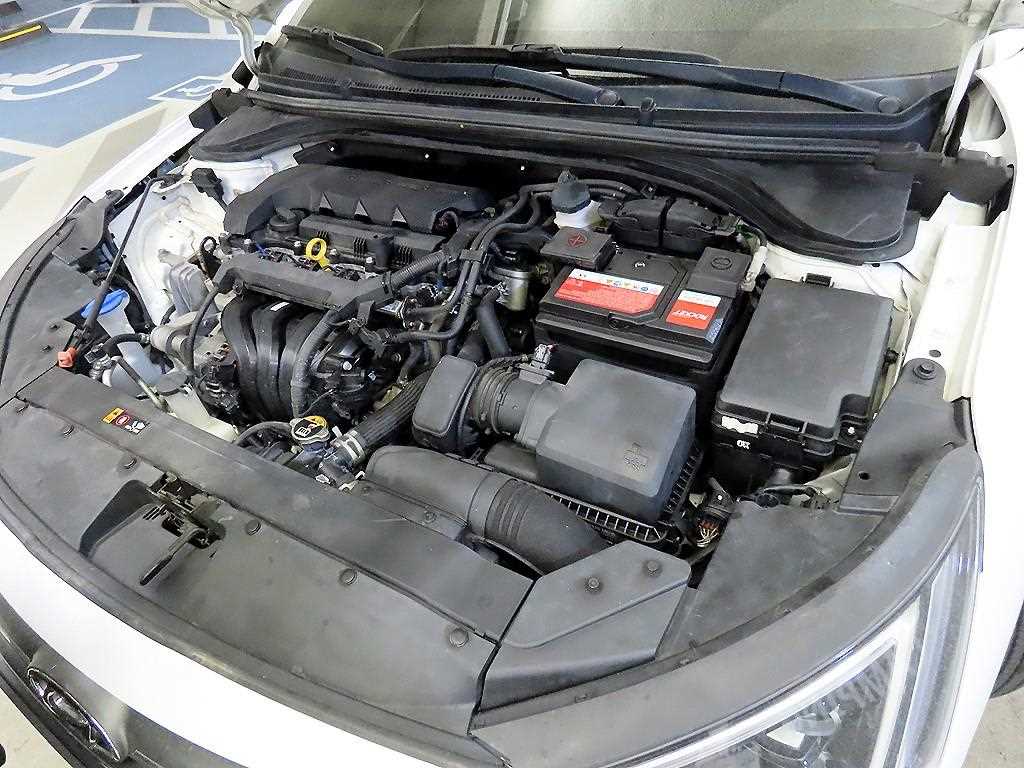 HYUNDAI Avante 2020 Blanco - Importación desde Corea - HF Imports Iquique - Foto 18