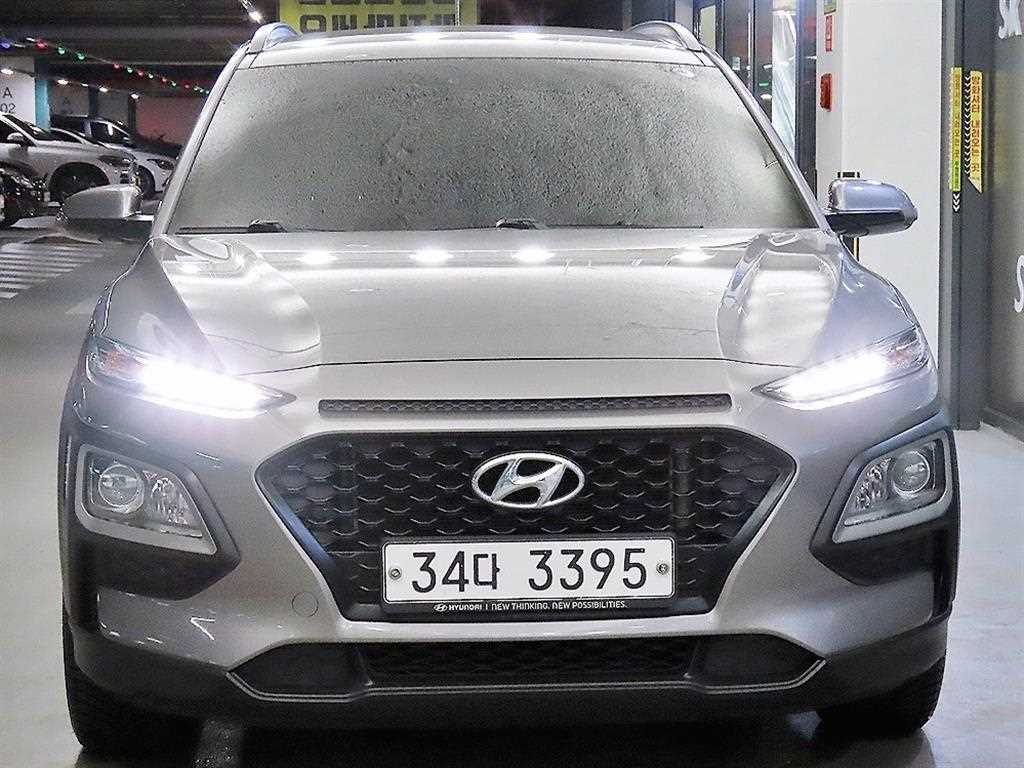 HYUNDAI Kona - Vista 2