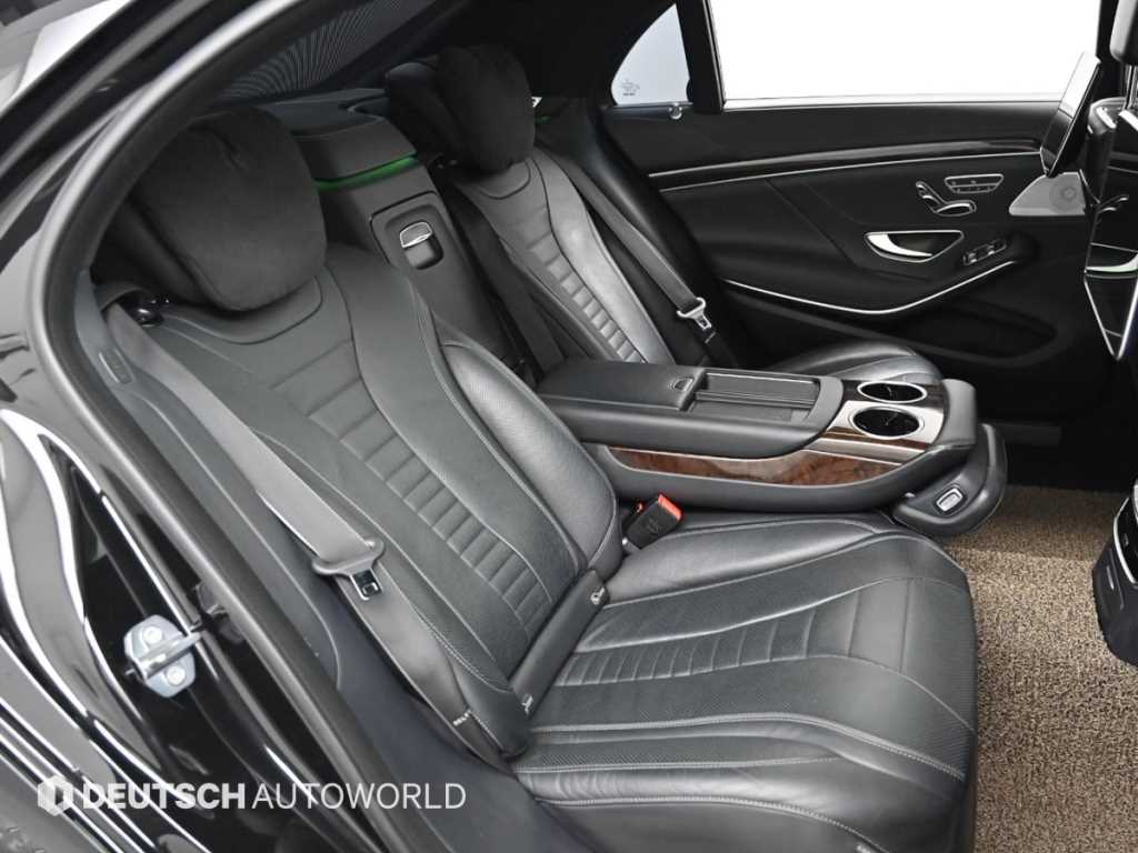 Mercedes Benz S Class - Vista 12