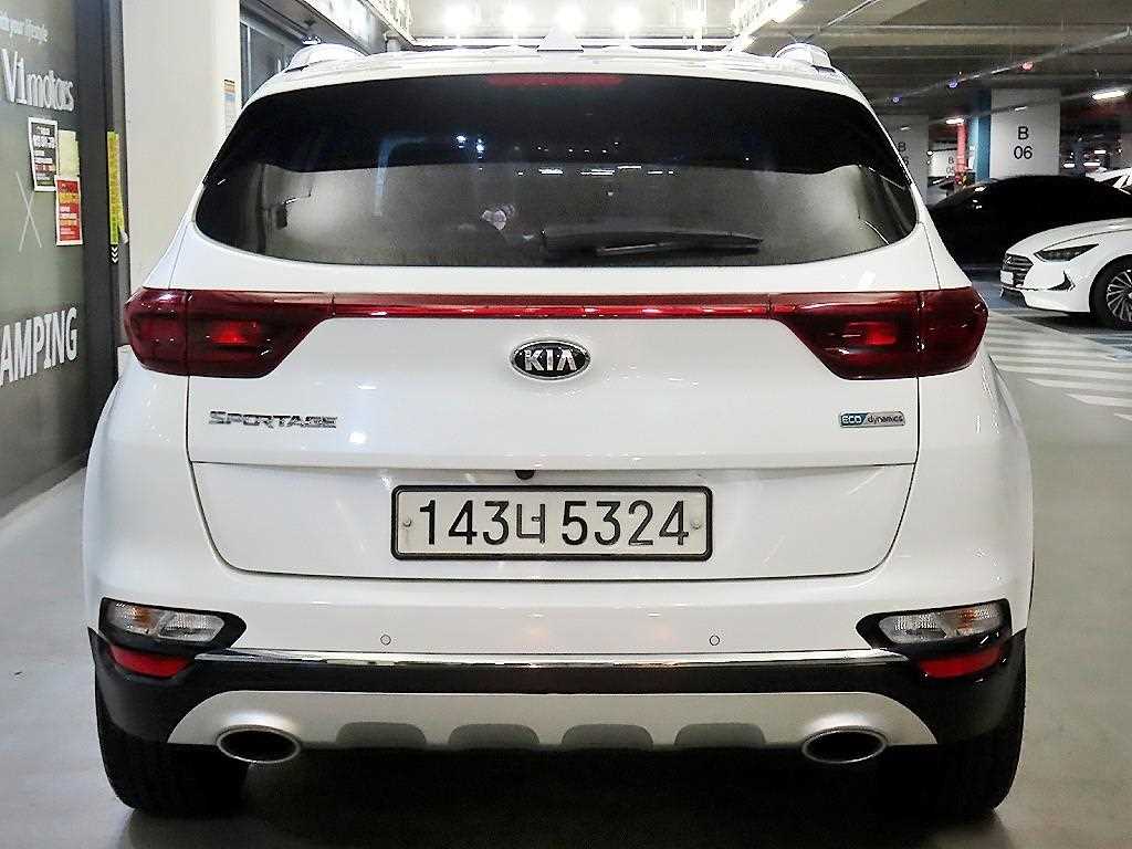 KIA Sportage - Vista 5