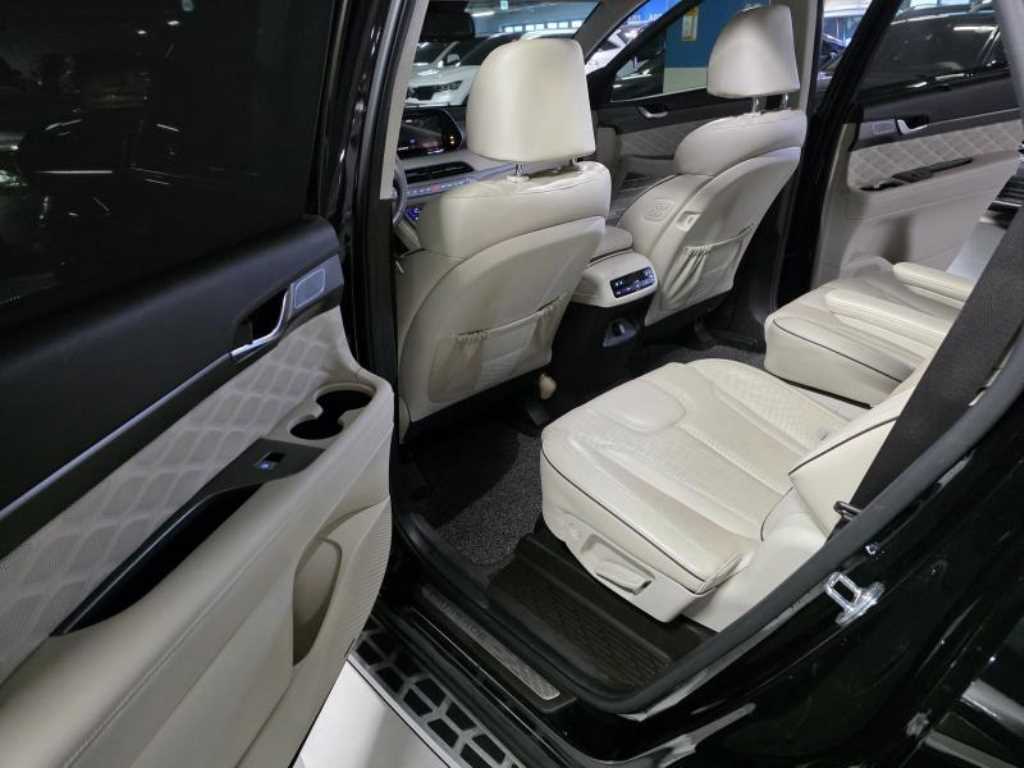 HYUNDAI Palisade - Vista 9