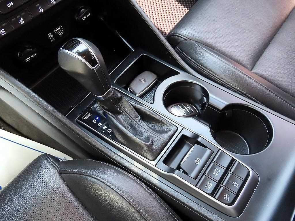 HYUNDAI Tucson - Vista 10