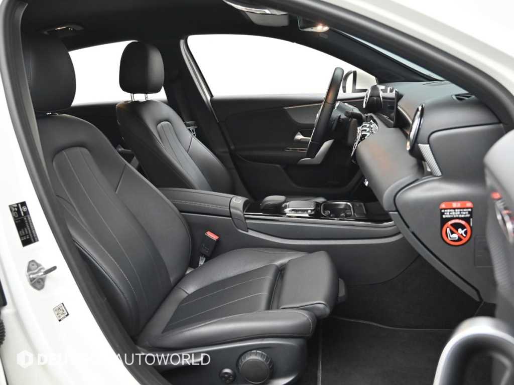 Mercedes Benz A Class - Vista 10