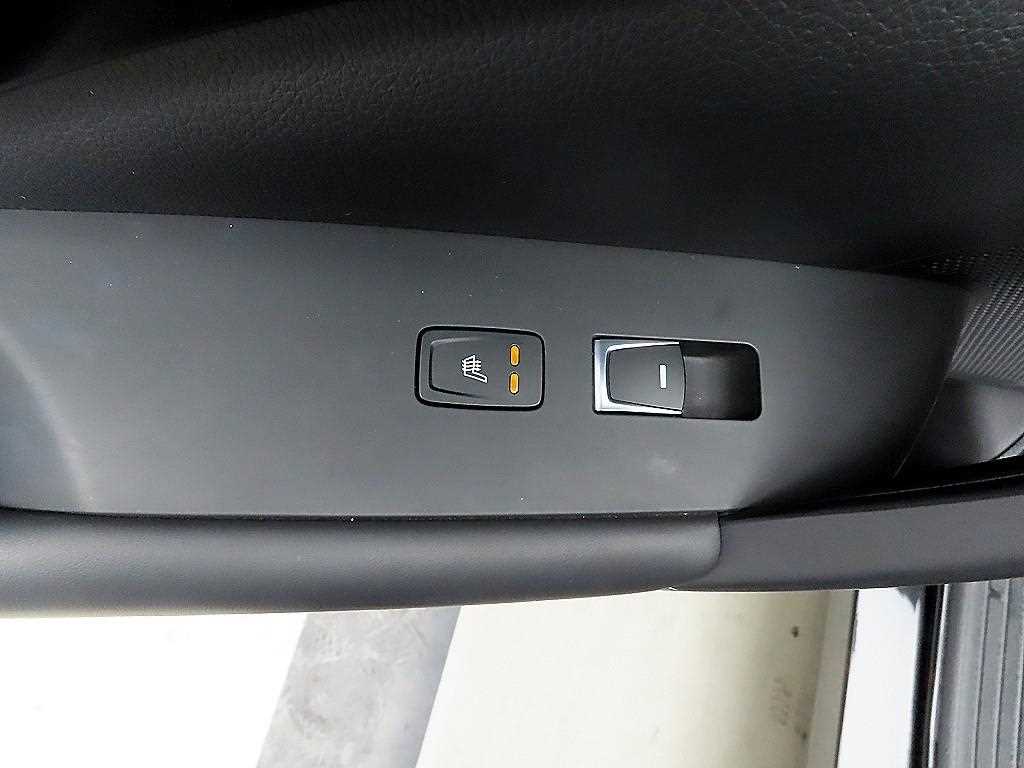 HYUNDAI Grandeur - Vista 12