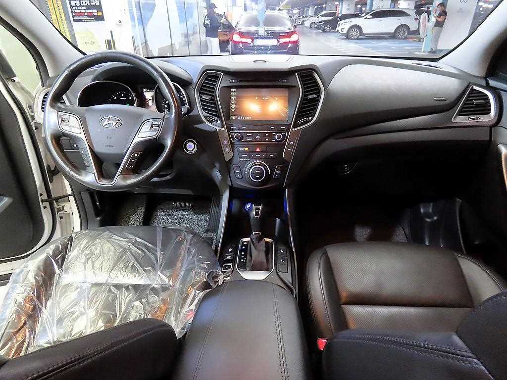 HYUNDAI Santa Fe - Vista 10