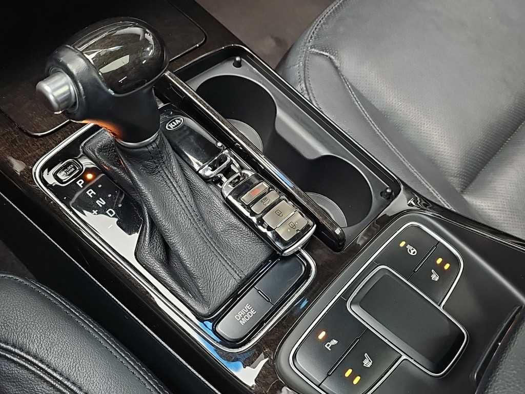 KIA K7 - Vista 8