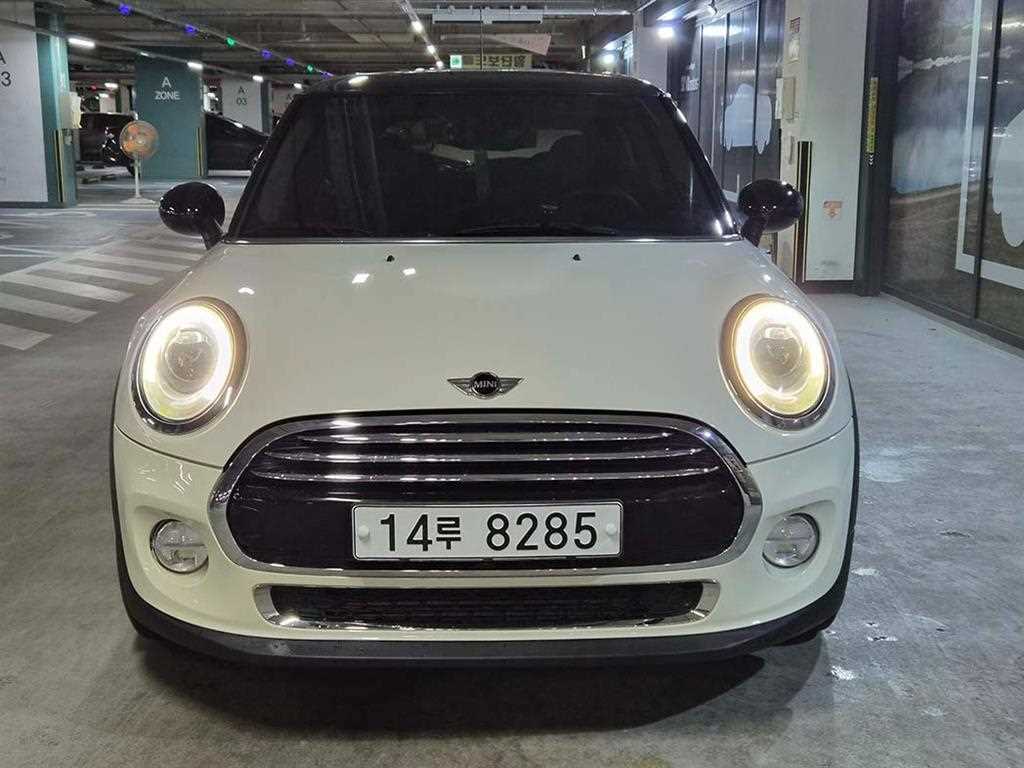 Mini Cooper - Vista 2