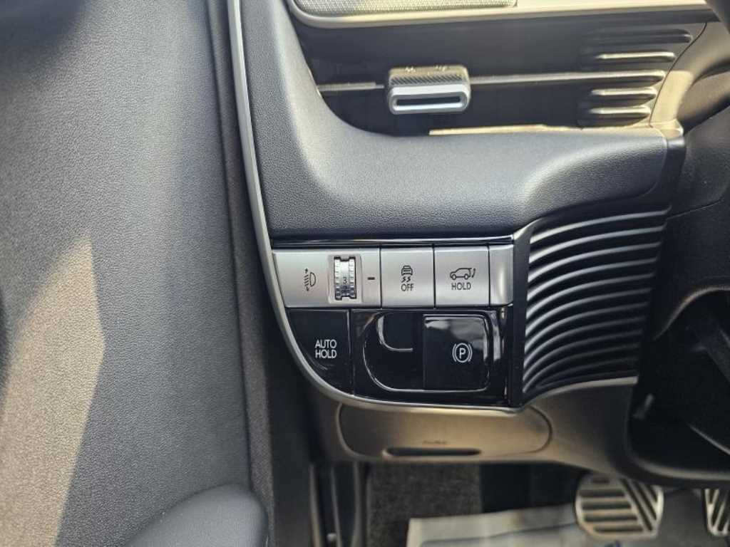 HYUNDAI Ioniq 5 - Vista 8