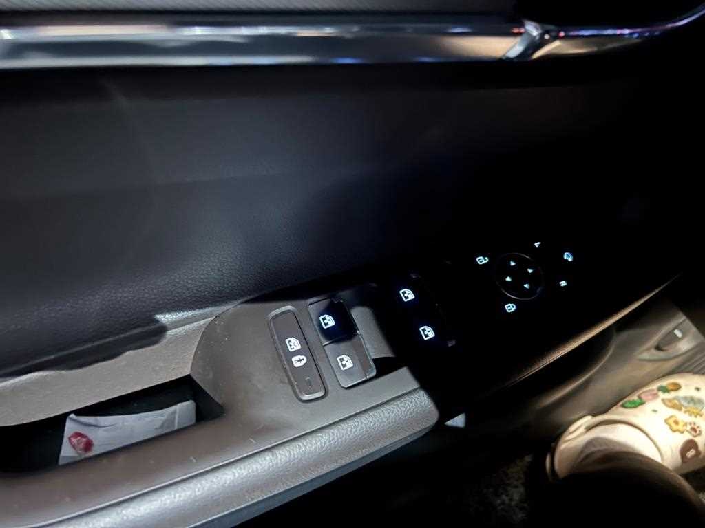 HYUNDAI Grandeur - Vista 10