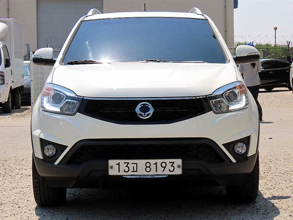 Ssangyong Korando 2015 Blanco - Importación desde Corea - HF Imports Iquique - Foto 1