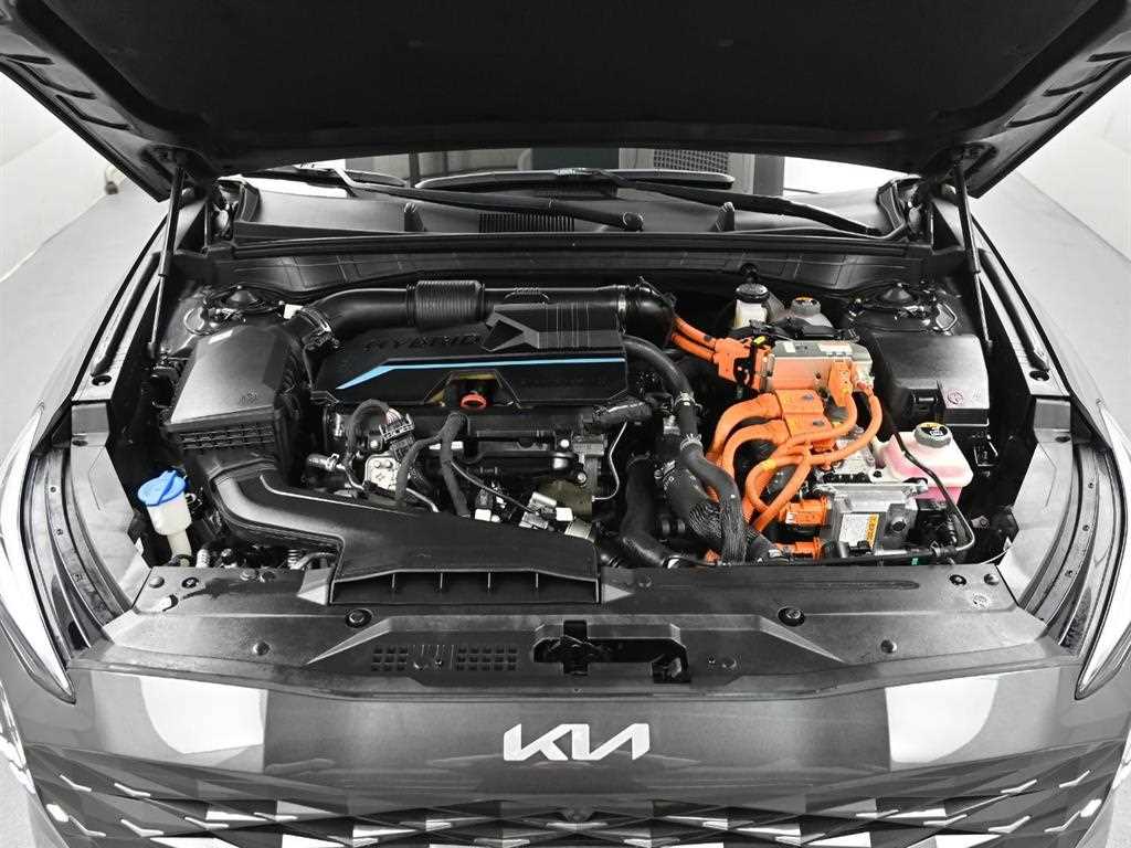KIA K8 - Vista 6