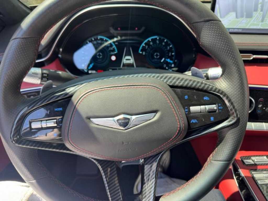 Genesis GV70 - Vista 10