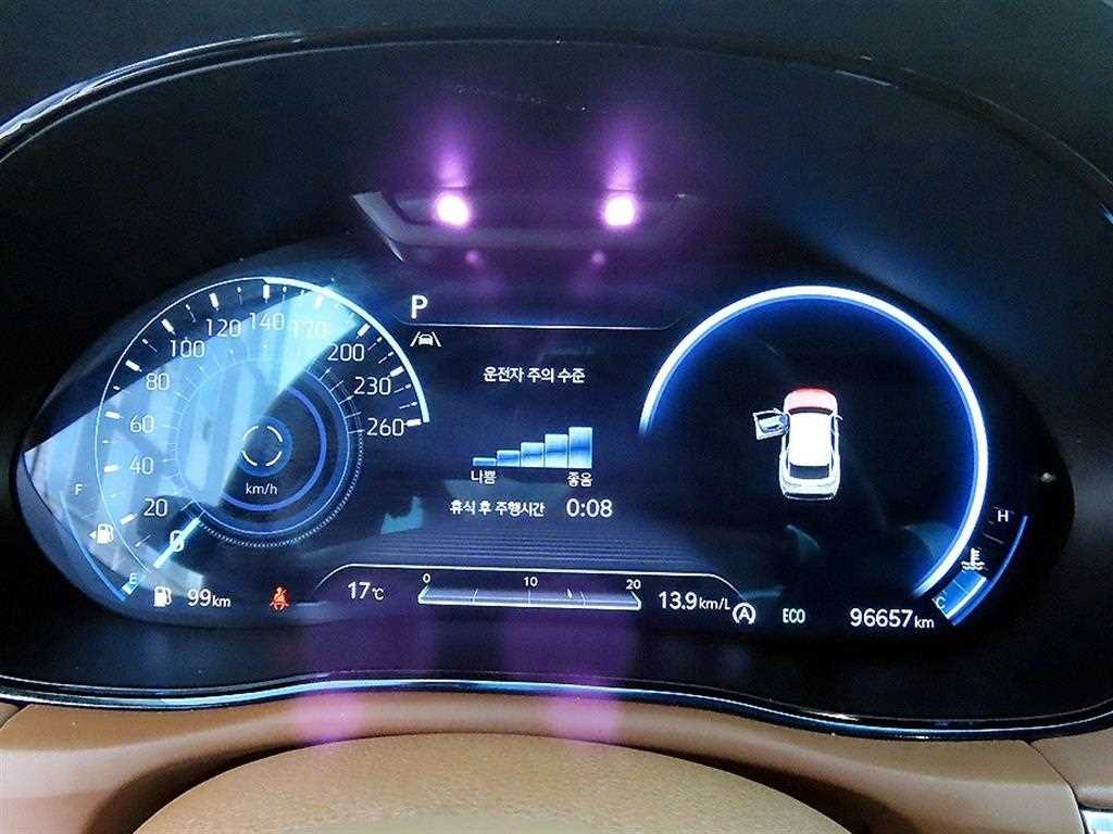 Genesis GV70 - Vista 9