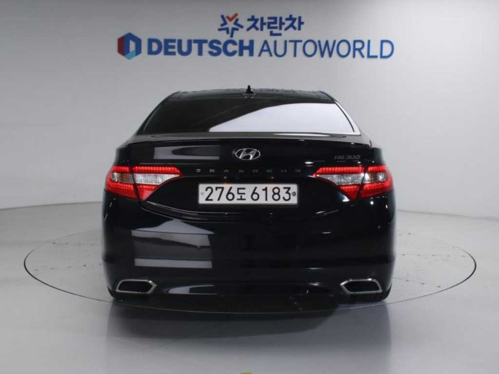 HYUNDAI Grandeur - Vista 4